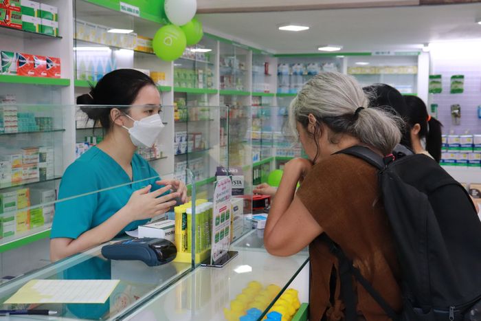Không gian mua sắm hiện đại tại DapharcoBLU