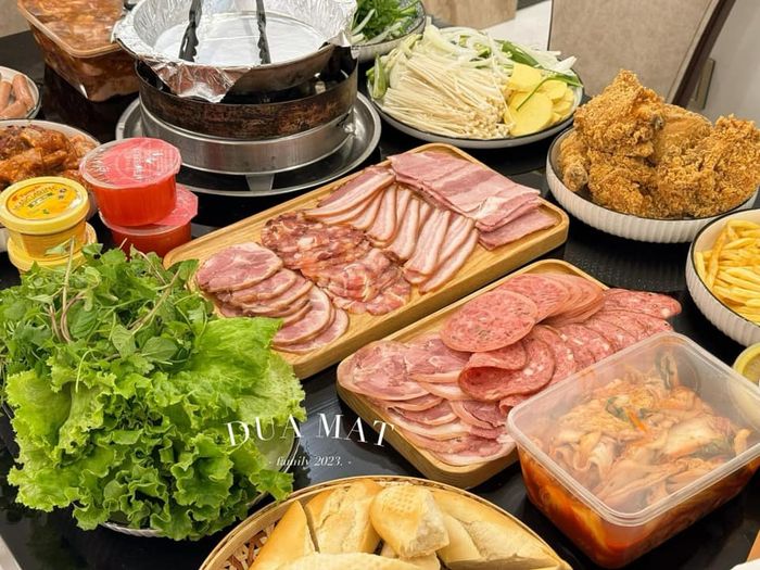Hình ảnh Bánh mì Nguyên Sinh - Di sản ẩm thực Hà Nội