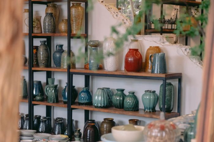 Không gian nghệ thuật gốm sứ đầy mê hoặc tại Nhà Có Hai Người