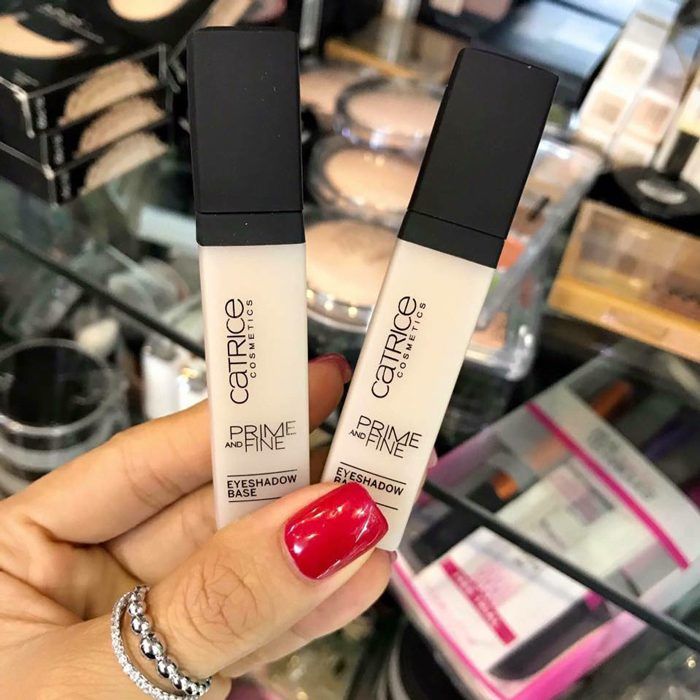 Kem Lót Mắt Catrice Prime and Fine EyeShadow Base - Hình ảnh 2
