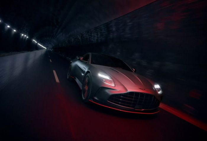 Aston-Martin-Vantage-S.JPG