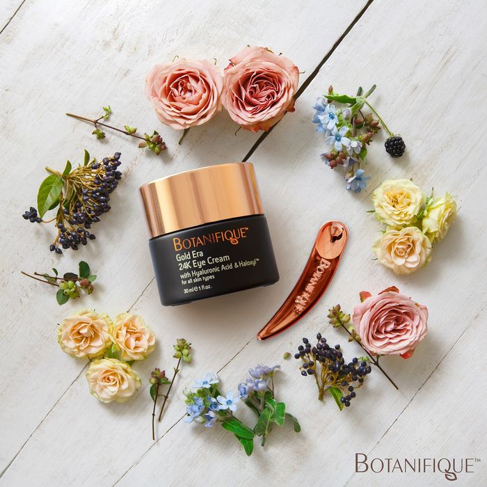 Kem dưỡng ẩm tinh chất vàng 24K trẻ hóa da mặt - Botanifique Gold Era 24K Moisturizing Cream - Hình ảnh 2