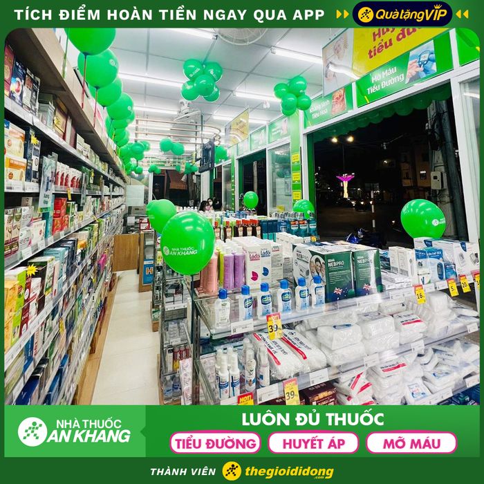 Không gian phục vụ hiện đại tại nhà thuốc An Khang