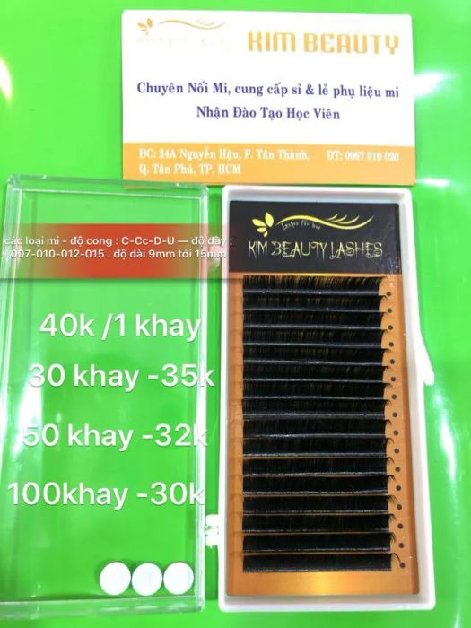 Không gian trưng bày phụ liệu nối mi cao cấp tại Kim Beauty Lashes - Ảnh 1