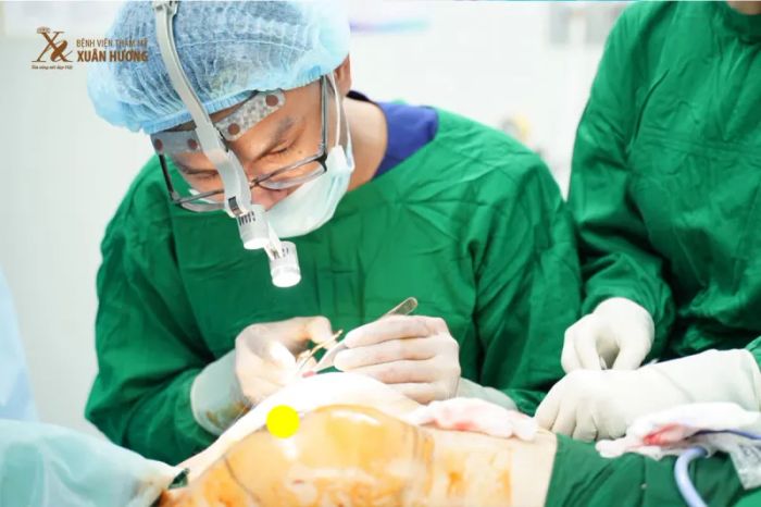 Không gian sang trọng tại Bệnh Viện Thẩm Mỹ Xuân Hương