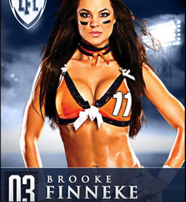 Brooke Finneke - Cô gái vàng của làng bóng đá Chicago
