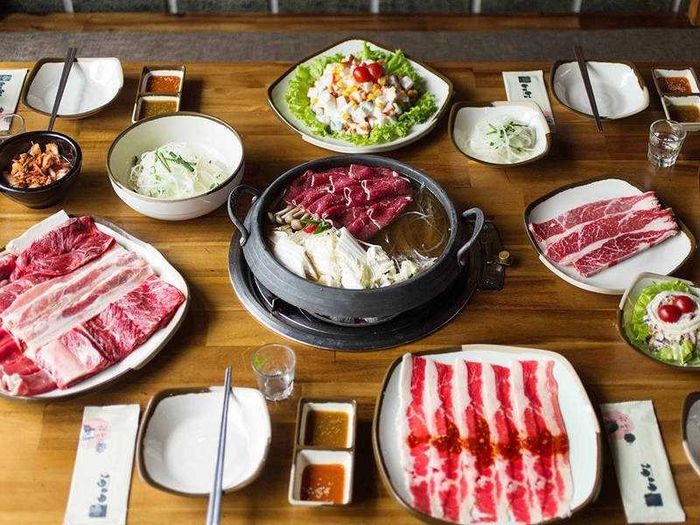 Trải nghiệm nướng BBQ chuẩn vị Seoul tại Gogi House