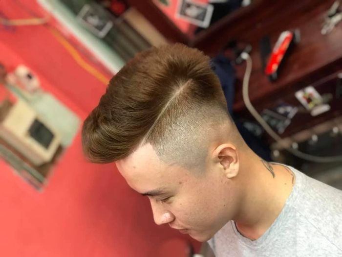 Ảnh 2 của LÝ Barber SHOP
