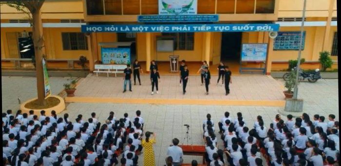 Những khoảnh khắc đẹp trong hoạt động giáo dục tại THCS Nguyễn Trãi