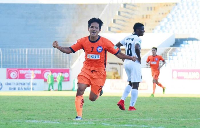Nguyễn Thanh Hải - Bậc thầy những đường tạt bóng
