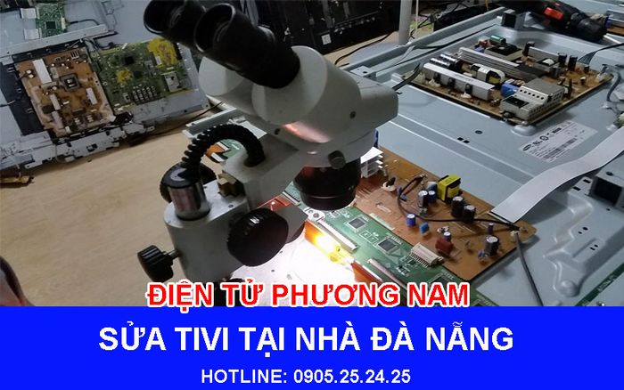 Hình ảnh thực tế quy trình kiểm tra và sửa chữa tivi chuyên nghiệp tại Điện Tử Phương Nam