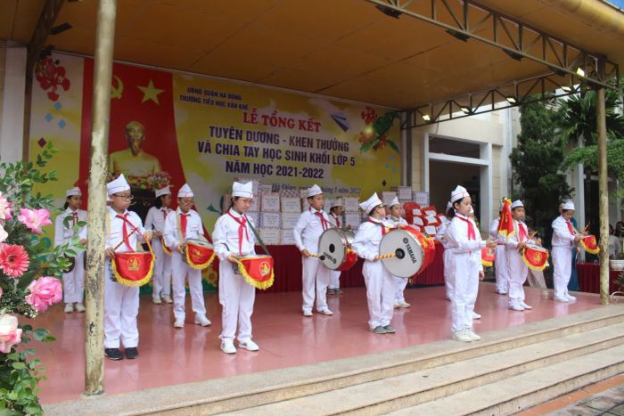 Hình ảnh ấm áp về không gian học tập tại Trường Tiểu học Văn Khê