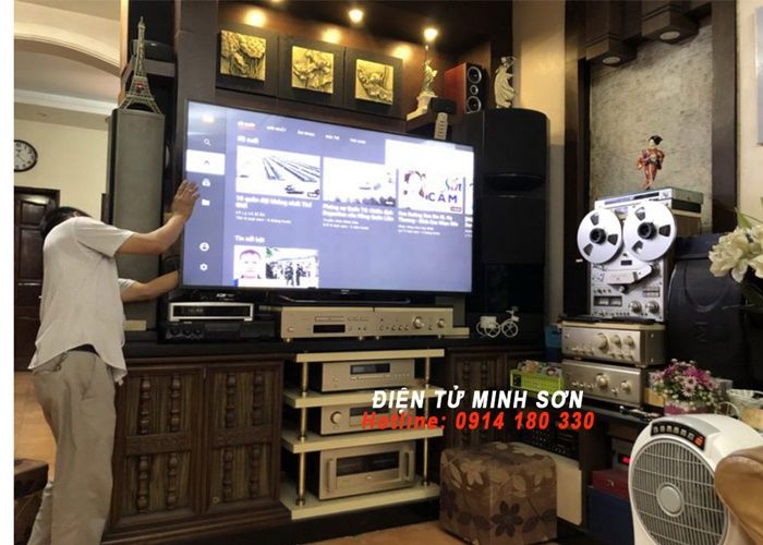Hình ảnh thực tế dịch vụ sửa chữa tivi tại Điện Tử Minh Sơn - Ảnh 2