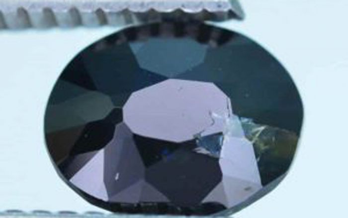 Serendibite - Viên ngọc với công thức hóa học kỳ bí