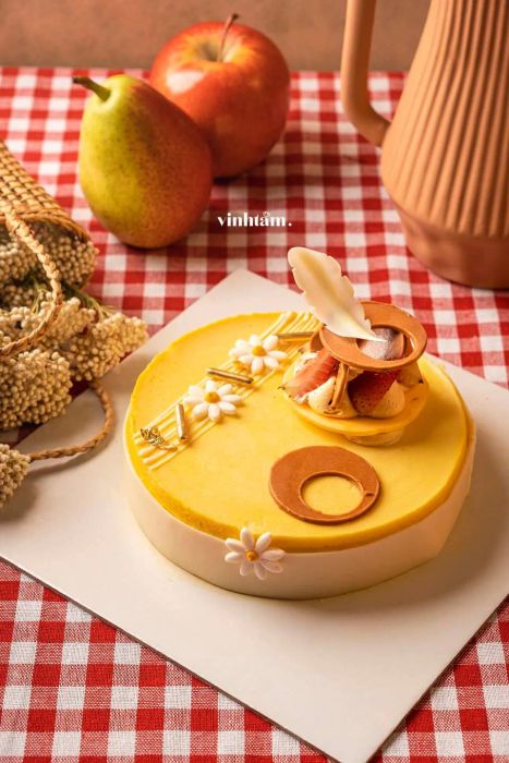 Vinh Tẩm - Nghệ thuật trang trí bánh kem tinh tế