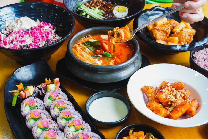 Hình ảnh Hanuri Korean Fast Food - Không gian ấm cúng