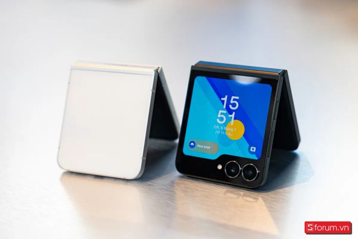 Samsung đã chính thức giới thiệu Galaxy Z Flip7 FE trong sự kiện Galaxy Unpacked diễn ra vào ngày 9 tháng 7.