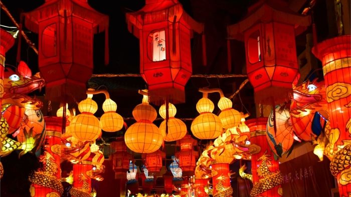 Hòa mình vào không khí Tết cổ truyền giữa mùa đông Bắc Kinh tháng 2
