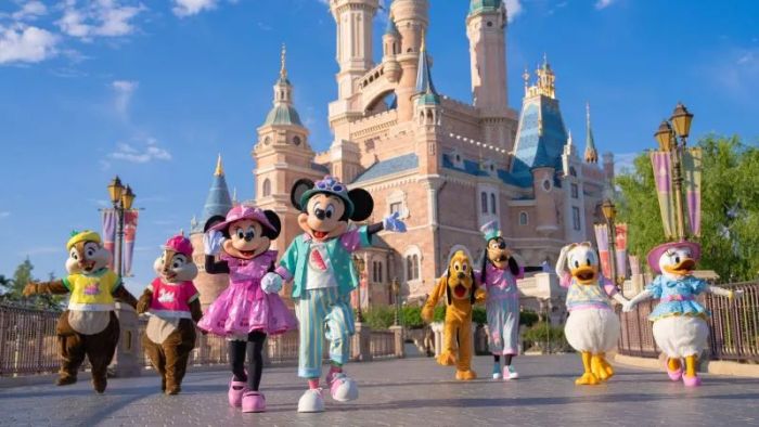 Hành trình khám phá thế giới cổ tích tại Disneyland Thượng Hải