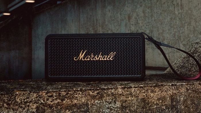 Điểm nhấn của Marshall Middleton II chính là chứng nhận kháng bụi và chống nước IP67