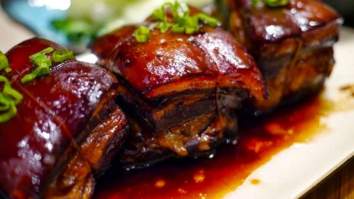Thịt Đông Pha - đặc sản nổi tiếng không thể bỏ qua khi đến Hàng Châu