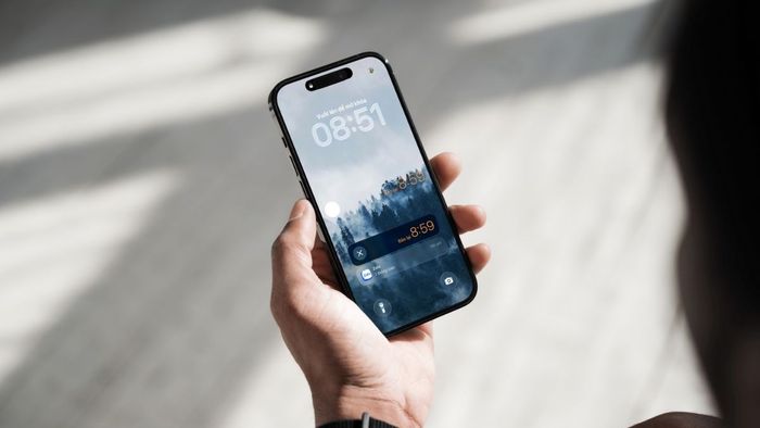 tính năng tạm dừng báo thức iOS 26 nền