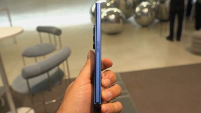 Galaxy Z Fold7 chính thức giữ kỷ lục smartphone màn hình gập mỏng nhất toàn cầu