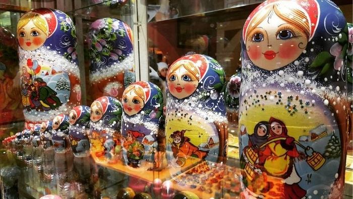Bộ búp bê Matryoshka truyền thống nổi tiếng