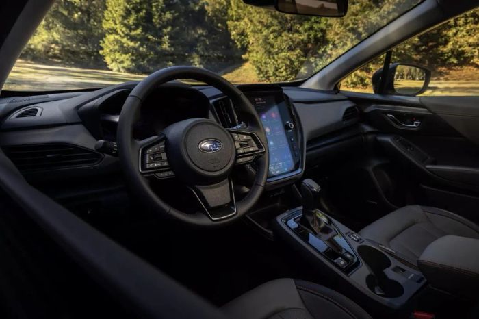 Subaru Crosstrek Hybrid 2026 5.JPG