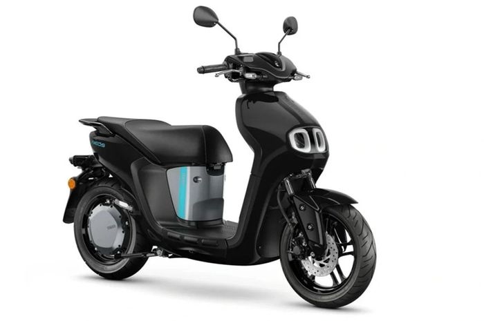 Yamaha Neo's.JPG