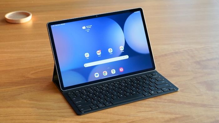 Galaxy-Tab-A7-Lite-11