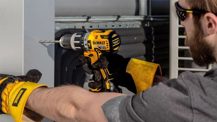 may-khoan-cam-tay-11