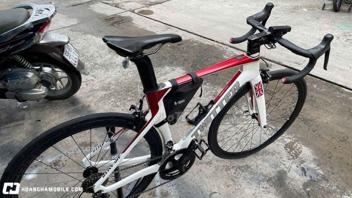 top-11-xe-dap-the-thao-nu-chinh-hang-dep-chat-luong-nen-mua-nhat-10