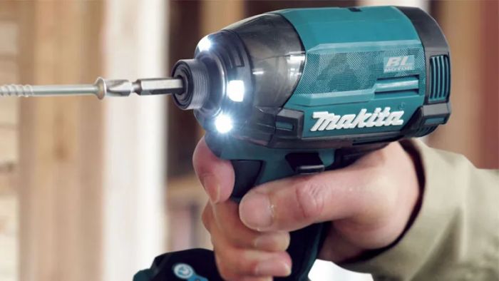 may-khoan-cam-tay-14