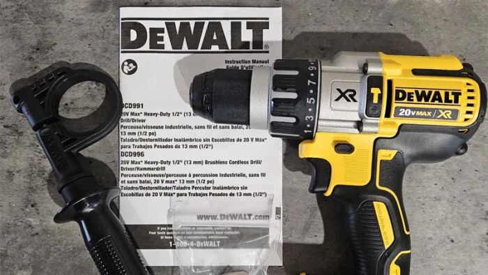 may-khoan-cam-tay-15