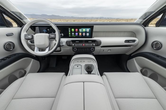 2026-hyundai-palisade-how-does-the-all-new-flagship-crossover-suv-compare-to-its-rivals_28.jpg