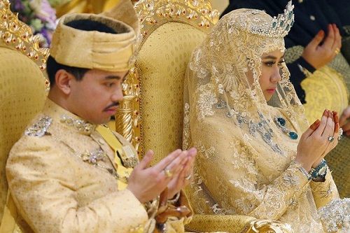 Hình ảnh tướng mặt phụ nữ vừa giàu có vừa có phúc lấy được chồng tốt