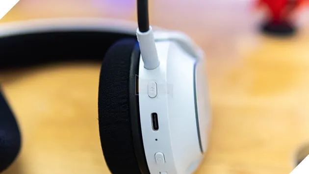 Trải nghiệm thực tế Razer Barracuda X Chroma trên nền tảng Nintendo Switch 2