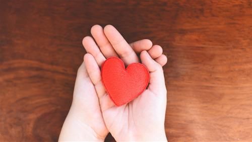 Bí quyết thu hút tài lộc tháng 6 nhuận - Bố thí tích đức