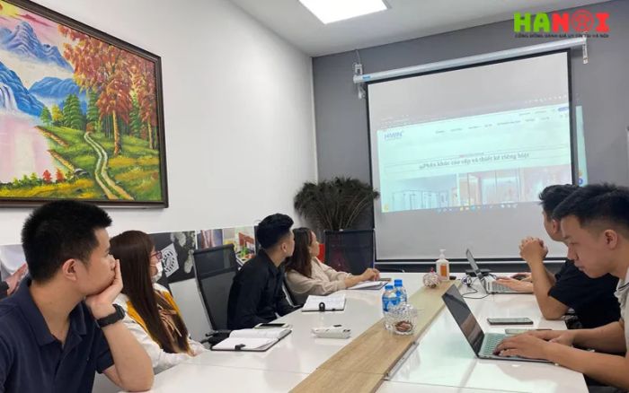 Cong-ty-tnhh-truyen-thong-da-phuong-tien-hapodigital-Mytour