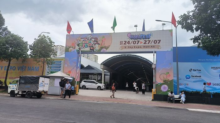 Tổng hợp những hình ảnh ấn tượng nhất từ lễ hội HoYoFEST 2025