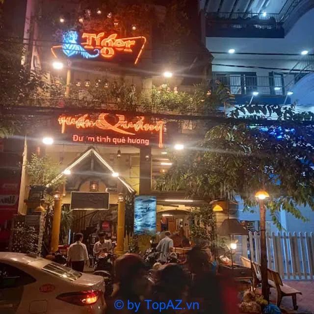 quán nhậu khu Bàu Cát Tân Bình mang đậm hương vị xứ Quảng