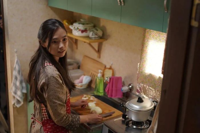 Ngoài Tuấn Trần, đạo diễn cũng dành nhiều lời khen tặng cho Juliet Bảo Ngọc, Hồng Đào và các diễn viên khác