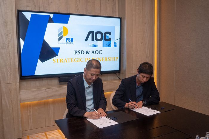 Đại diện cấp cao từ hai tập đoàn AOC và PSD