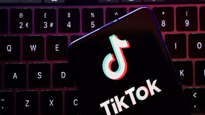 so-sanh-tiktok-pc-mobile