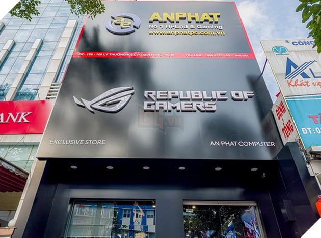 ASUS Republic of Gamers chính thức khai trương cửa hàng ROG Exclusive Store đầu tiên tại Việt Nam
