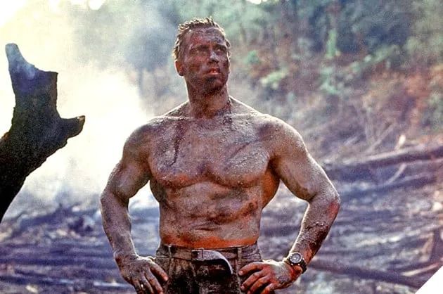 Khoảnh khắc Arnold Schwarzenegger xuất hiện trong tác phẩm điện ảnh Predator