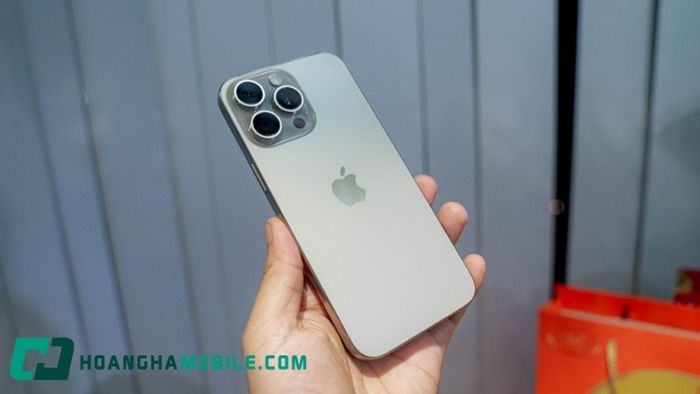 mau-iPhone-15-6