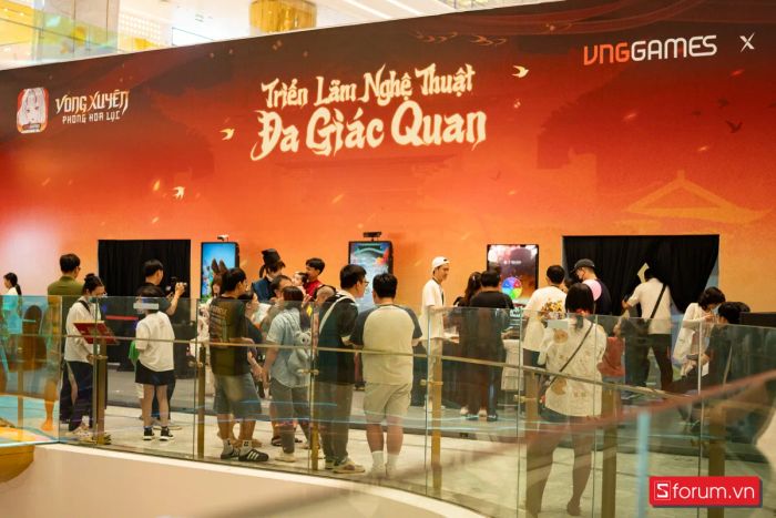 Game thủ Việt hào hứng với triển lãm nghệ thuật đa giác quan đặc sắc của Vong Xuyên Phong Hoa Lục tại TP.HCM