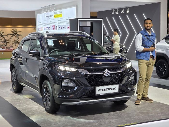 Suzuki FRONX 2025 2.jpg